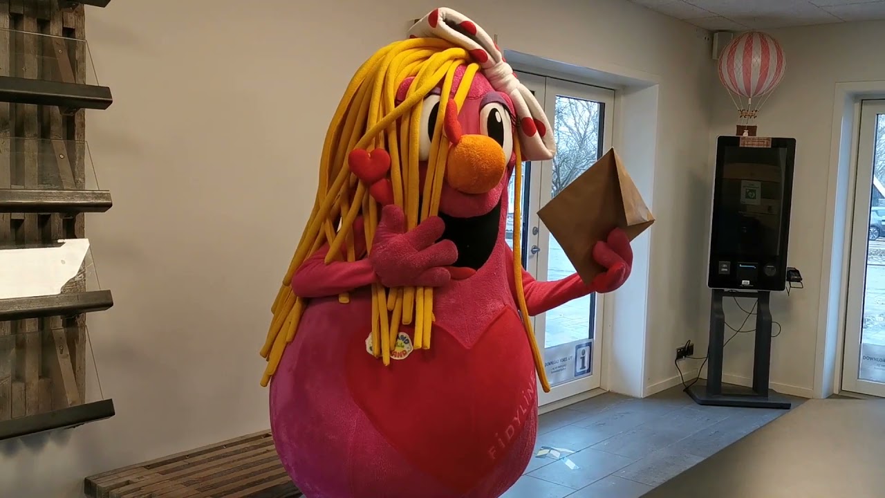 Påskeleg i Sommerland - Mysa vinder et påskeæg