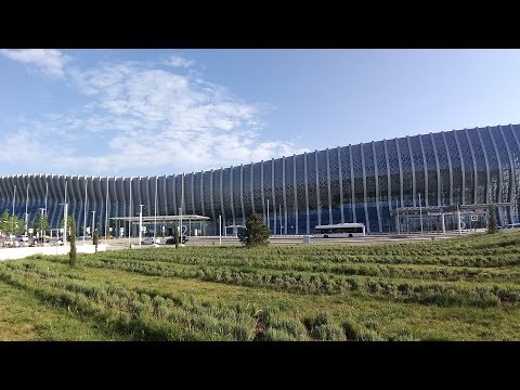 Video: Bagaimana Menuju Ke Simferopol Airport