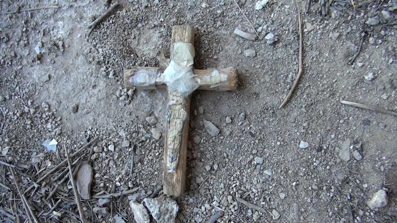 ΣΤΟΙΧΕΙΩΜΕΝΗ ΒΙΛΑ ΒΡΑΥΡΩΝΑ-GREEK GHOSTHUNTERS-PARANORMAL RESEARCH CREW