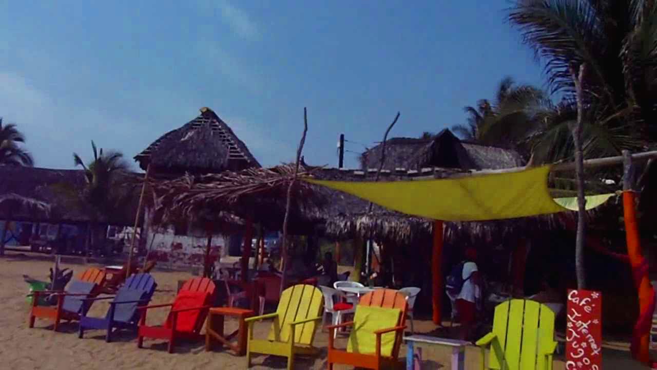 Restaurant on the beach in Zipolite, Mexico (El Caracol) YouTube
