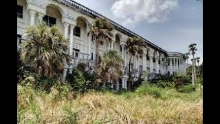 Abandoned Hotel VERY OLD