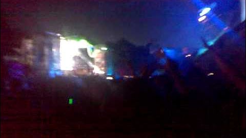 david guetta @ exit2010 smack my bitch up