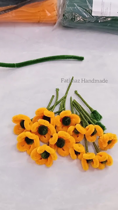 Handmade DIY Pipe Cleaner Flowers #shorts #cute #flowers #artandcraft #diy #pipecleaners #fuzzywire