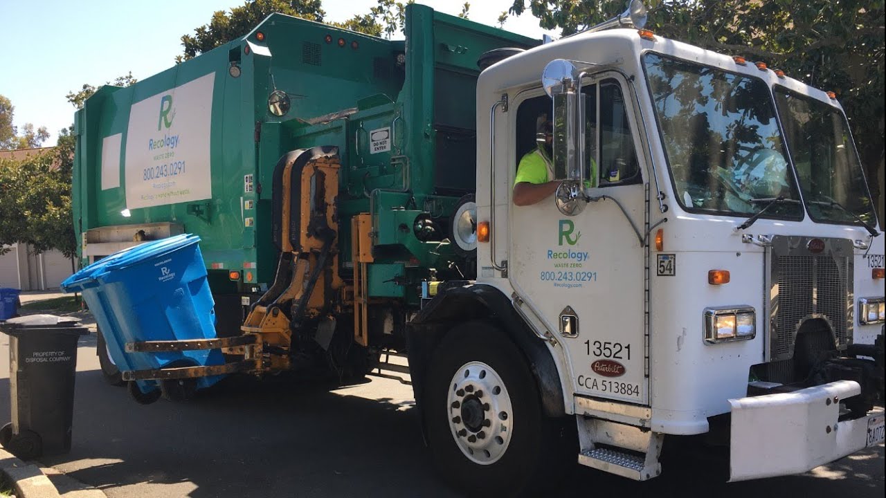 Ex- North Bay Corporation Peterbilt 320 Labrie Automizer