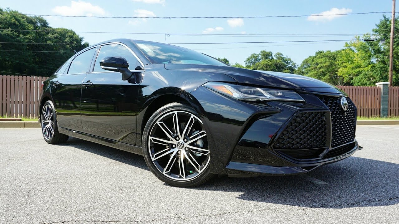 2019 Toyota Avalon Touring Start Up, Test Drive, Walkaround and