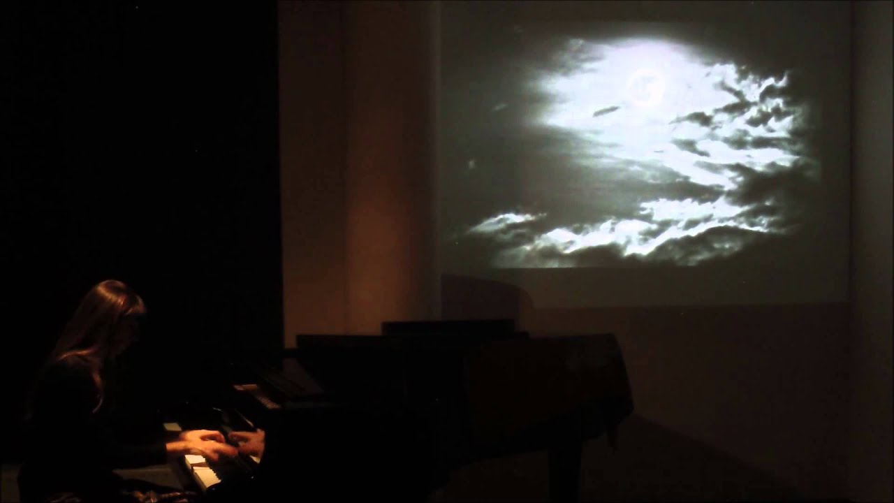 Claude Debussy, Clair De Lune - Giusy Caruso, piano adlı videoyu YouTube'da izle Claude Debussy, Clair De Lune - Giusy Caruso, piano adlı videoyu YouTube'da izle