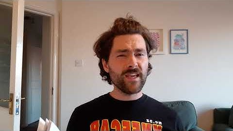 Leabhar-mheas: Spásas le Marcus Mac Conghail