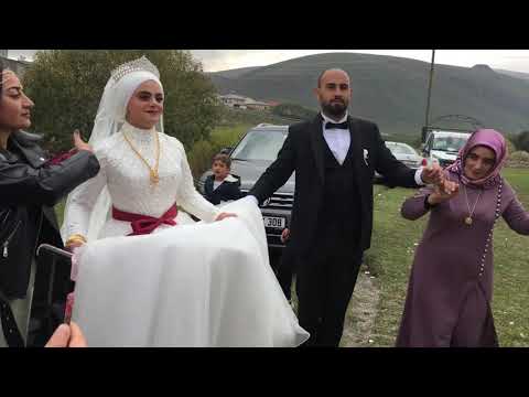 Video: Bir Yakut Düğünü Nasıl Kutlanır