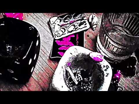 Lucy Bedroque - Pretty Peach [video]