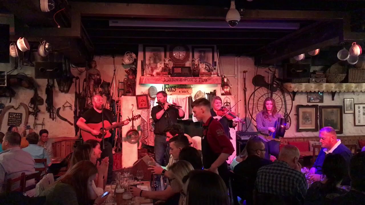 Irish music Johnny Foxes