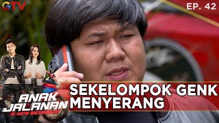 SEKELOMPOK GENK MENYERANG GEROMBOLAN SI BOY - ANAK JALANAN