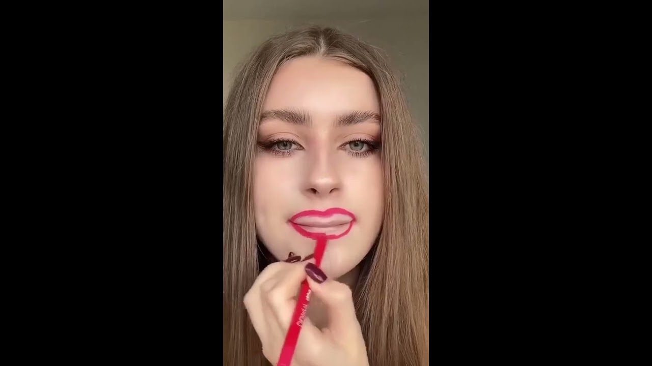 тренировка контура губ