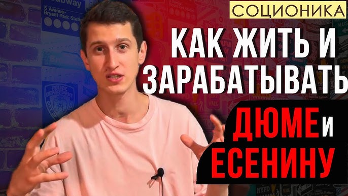 Qul stolida seksual blondalar