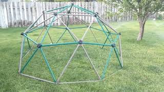 Lifetime geometric dome climber