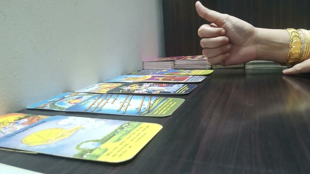 بيحاول يلفت انتباهك عايز يشغلك بيه بأى شكل حاسس انك مش هامك استرسال