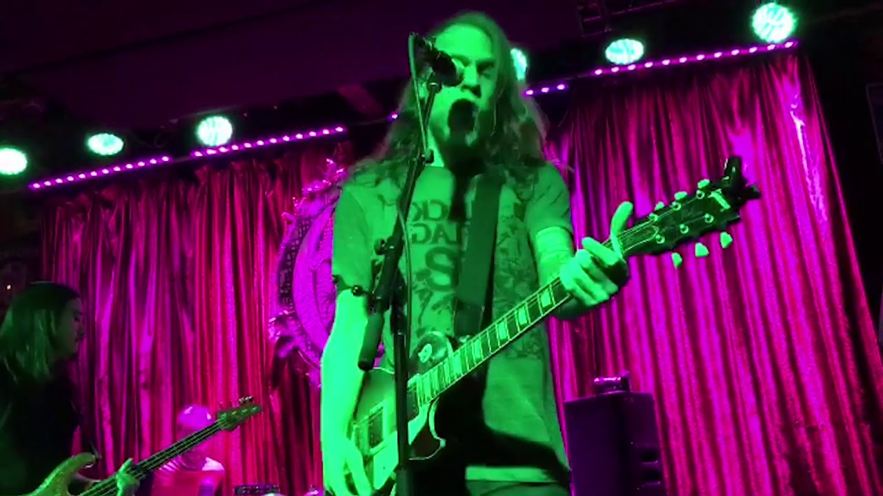 Red Animal War - 77 (Live 2017)