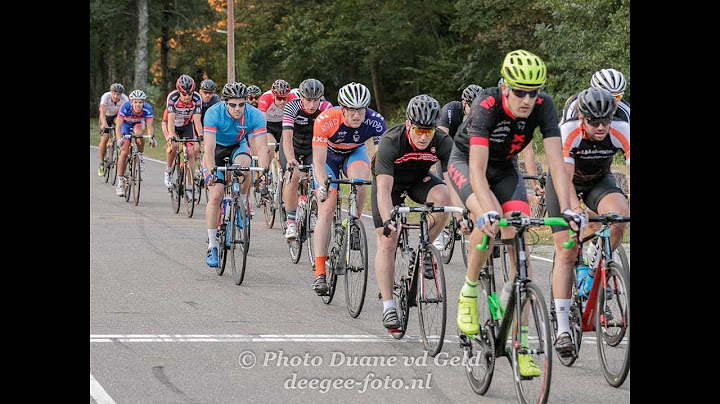Sloten 11 Augustus 2018 - De eindsprint van dichtbij! #wielrennen #wva #wielrennenrobin