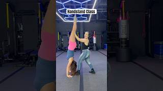 Handstand Class by Me 🤸🏻 #gymgirl #gymnast #handstand #class
