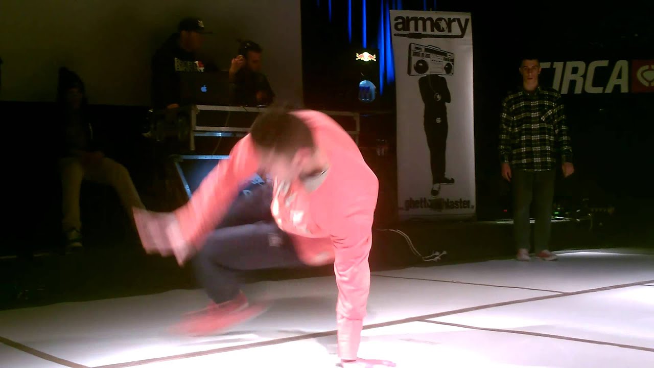 Battle of the best Thesaloniki 2012- Bboy Not alone &  Bboy Billyross