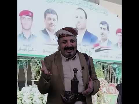 الحاوري يقلد الشاعر احمد بن بنه