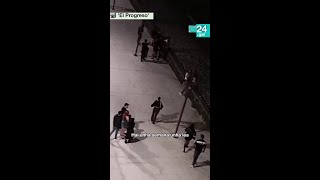 🚨 GRAVAN a enésima PELEXA na cidade en horario nocturno e en plena rúa