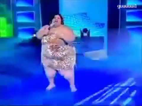 دبلجة مزمار الخياطي على فنانه مكسيكيه