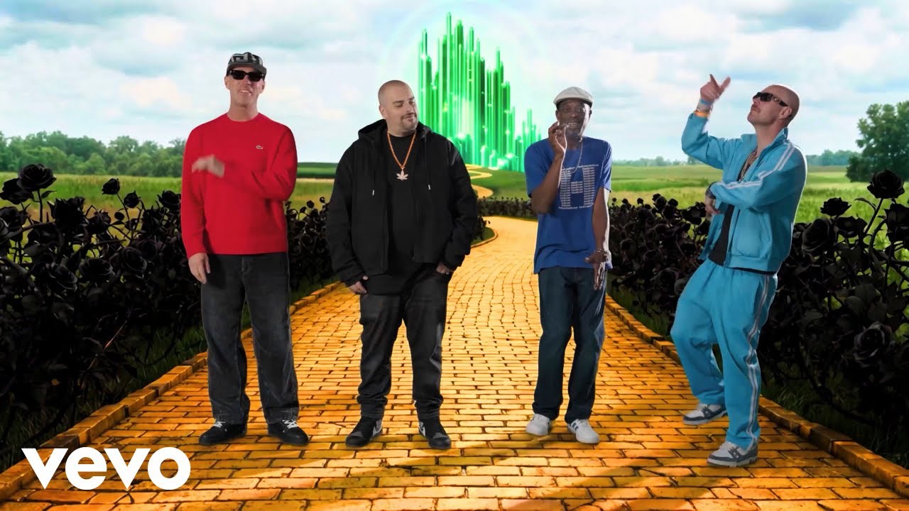 Obejrzyj The Grouch, Pure Powers, Berner, Devin The Dude, The Linkz - Black Roses (Official Video) w YouTube Obejrzyj The Grouch, Pure Powers, Berner, Devin The Dude, The Linkz - Black Roses (Official Video) w YouTube