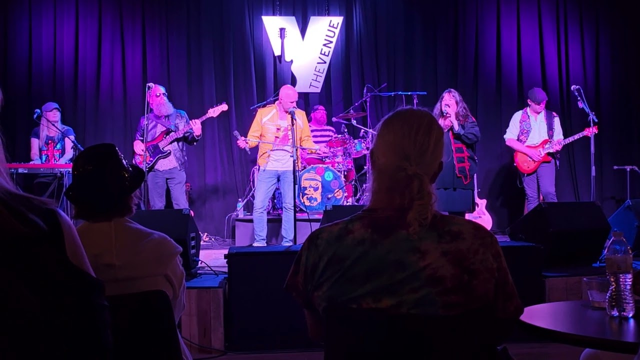 Watch Rock Ala Cart doing Queen at The Venue, Aurora, IL on YouTube Watch Rock Ala Cart doing Queen at The Venue, Aurora, IL on YouTube