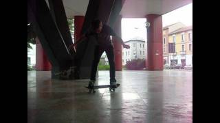 Switch Heelflip, Switch Flip, Sex Change Varial Italia
