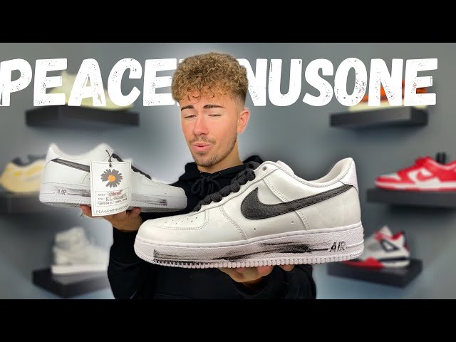 PEACEMINUSONE x Nike Red Para-Noise 2.0