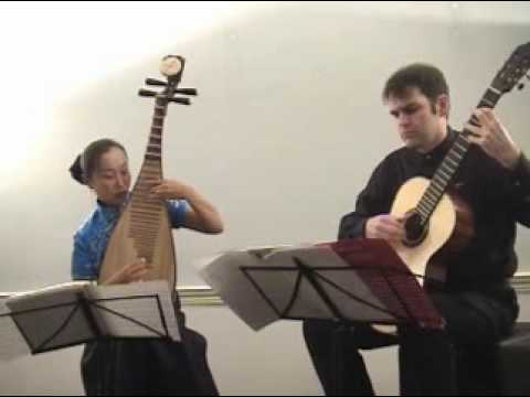 Philip Glass: company, pipa and guitar duo by Liu ...