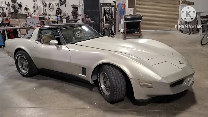 1982 Corvette preparation and painting. What a result!. Pt1