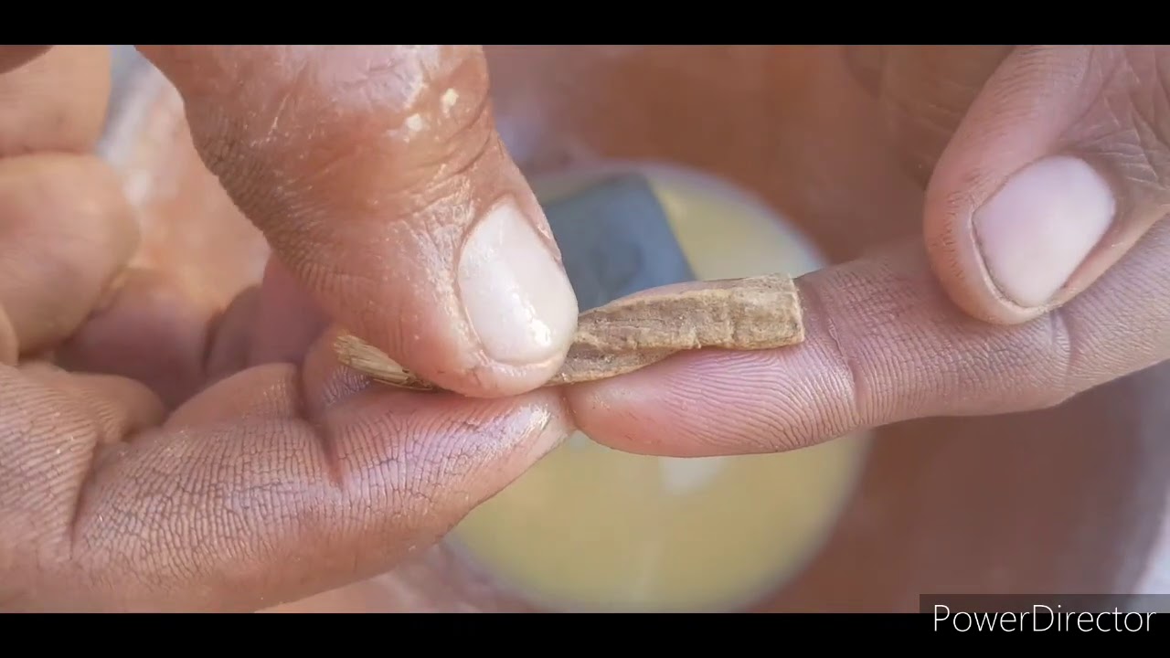 Hawa dabane Ka Khel Pani gola kabootar