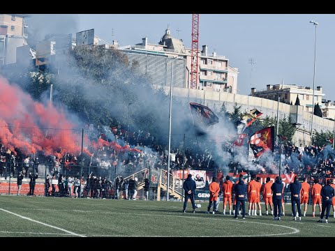 Genoa, dopo 318 giorni riapre il centro sportivo Signorini: la carica dei tifosi prima di Modena