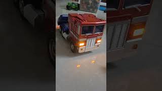 Optimus Prime is the greatest Autobot! #transformers #optimusprime #robosen