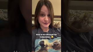 Dit werkt. Op een van de pagina's beschrijft het rapport hoe Trump aan de borst van slachtoffer J...