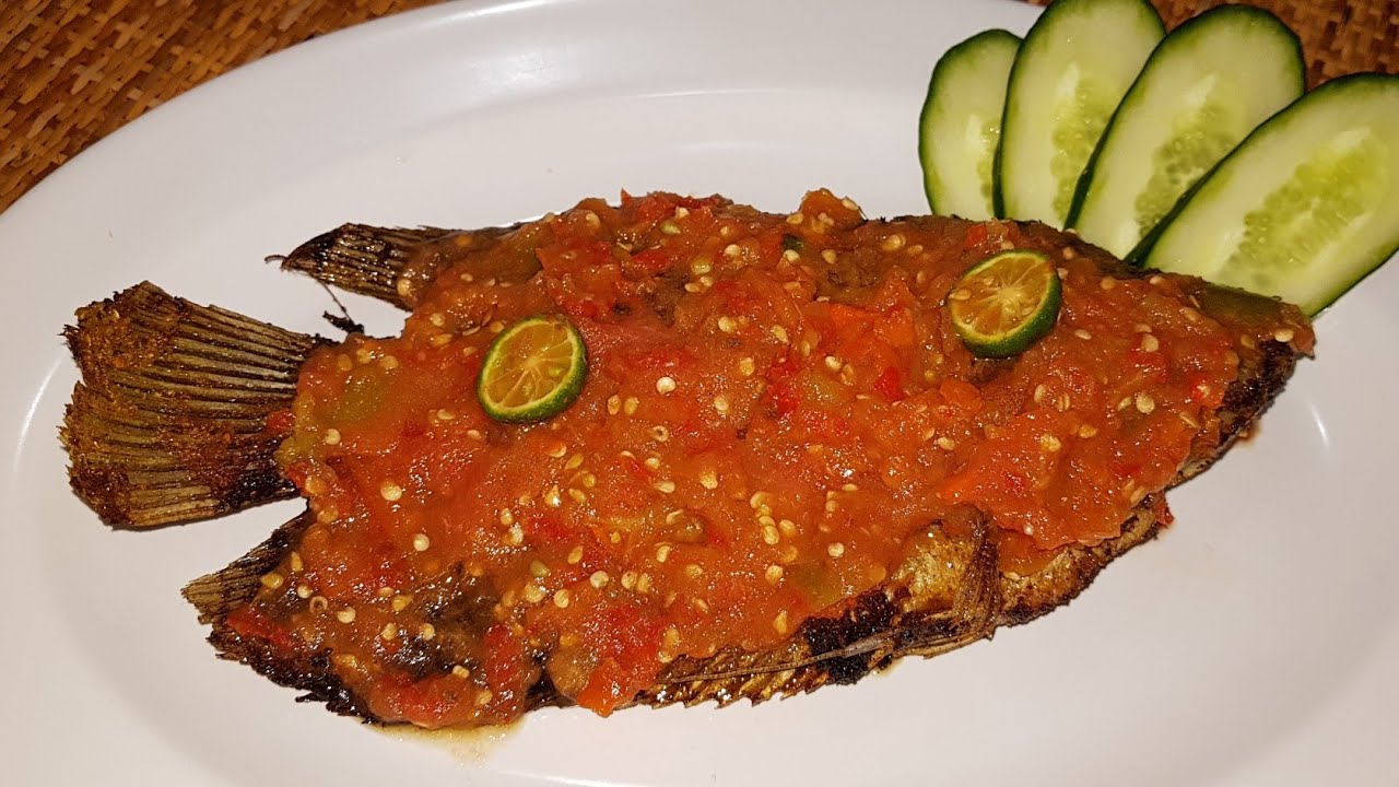 Resep Ikan Goreng Sambal Tomat / Resep Ikan Mujaer Goreng