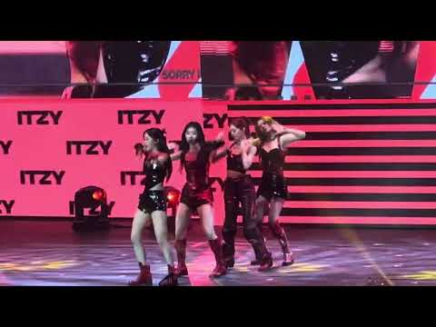 ITZY SWIPE Live In London