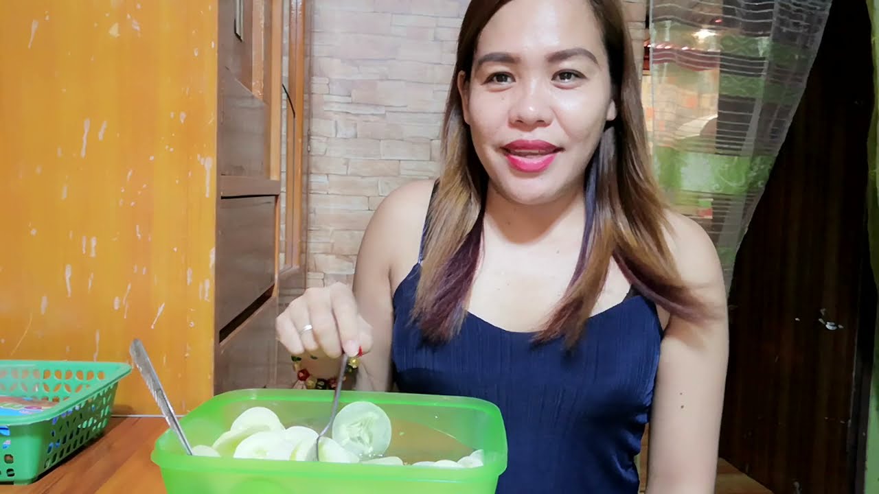 Kain tayo ng cucumber @Mijoy vlog