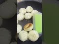 the stage of turning the dough over when frying is done by an expert#creative