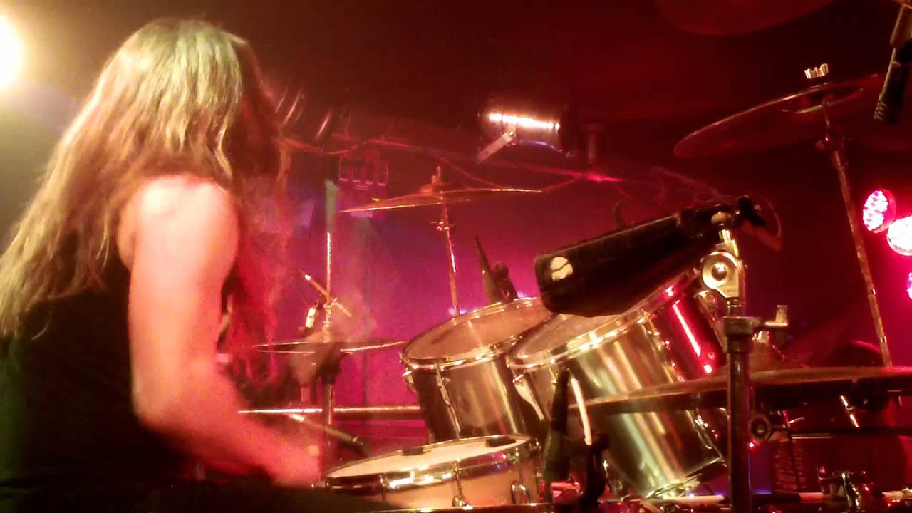 [Pro Audio] "Bastard" ("Motley Crue" Tribute Band), Live in Chicago, IL. Cinco de Mayo 2012