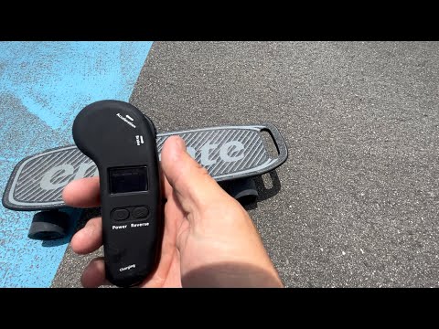 電動スケボー エンスケート ENSKATE 時速30キロ - YouTube