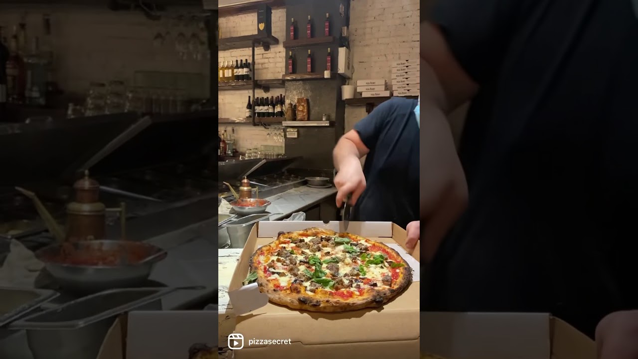 🚨Napo/York Style Pizza 18 “ inch🚨