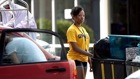 Residence Hall Move-in Day-2013