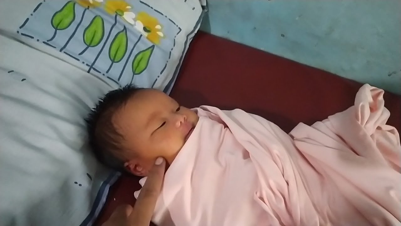 Detik Detik Anak Bayi Di Tindik | Nangis Kejer