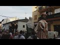 Baile de los gigantes de la comparsa de burlada por el da de san juan