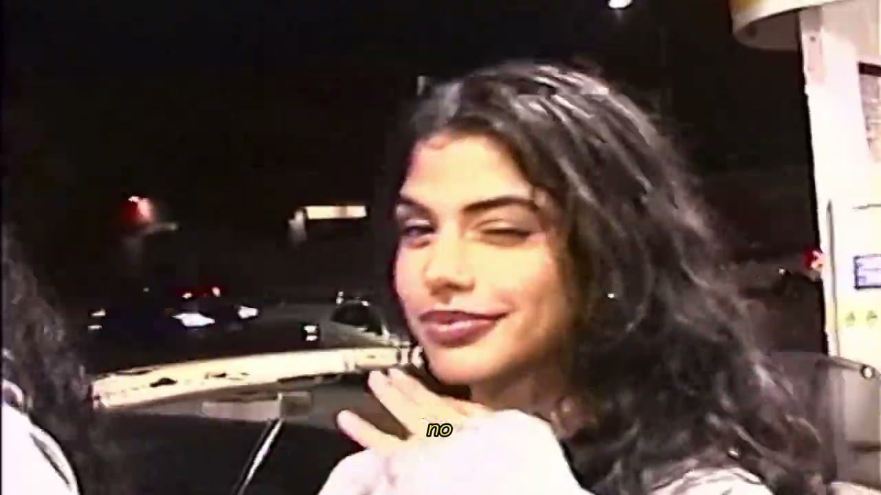 YouTube पर MODEL TEARS (BOO HOO) - KYLE & steven shaeffer (Visualizer) देखें YouTube पर MODEL TEARS (BOO HOO) - KYLE & steven shaeffer (Visualizer) देखें