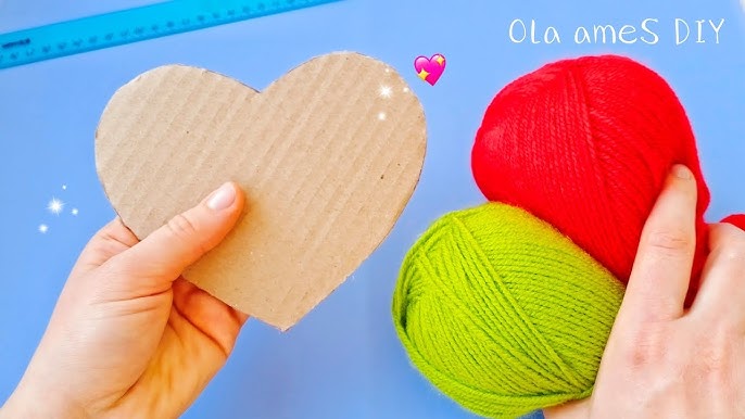 HOW TO MAKE A POMPOM USING A CARDBOARD / 2 WAYS / 6 INCHES 