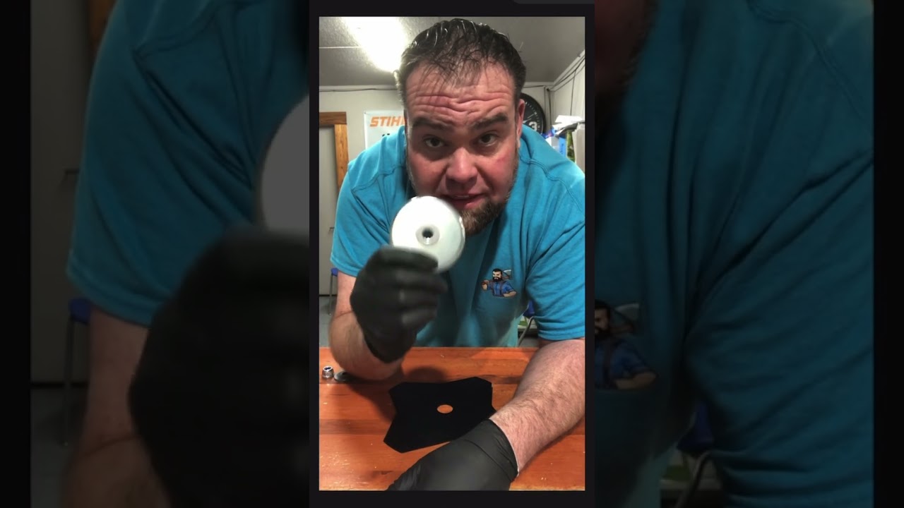 Как переоборудовать триммер Stihl в кусторез, установив металлический режущий диск.