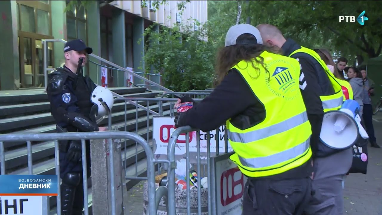 Studenti u blokadi i opozicija i dalje blokiraju sud u Novom Sadu
